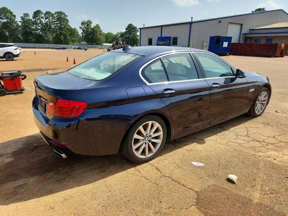 WBAKP9C50FD980005 2015 BMW 5 SERIES-2