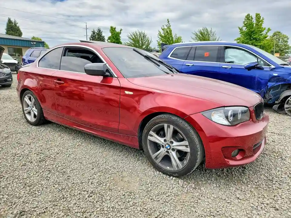 WBAUP9C51CVL91219 2012 BMW 1 SERIES-3