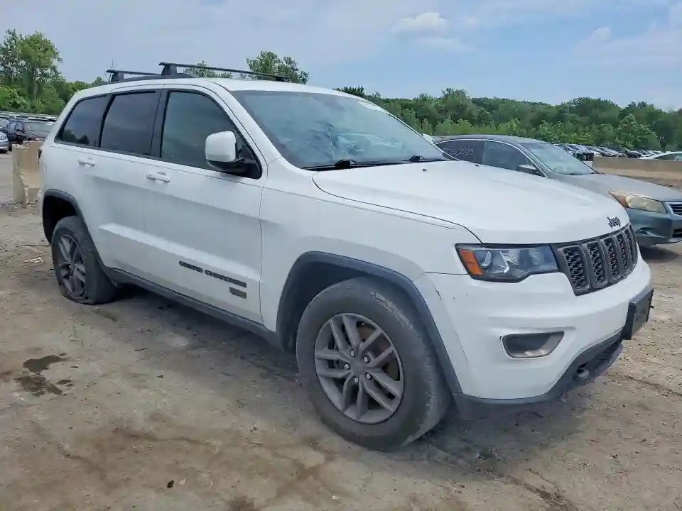 1C4RJFAG5HC645983 2017 JEEP GRAND CHEROKEE-3