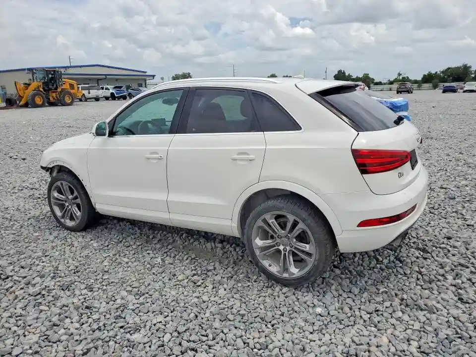 WA1BFCFS2FR000386 2015 AUDI Q3-1