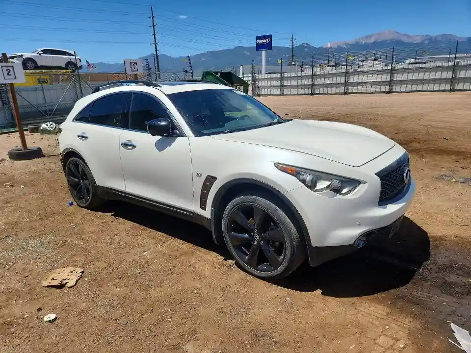 JN8CS1MW6HM414520 2017 INFINITI QX70 BASE-3