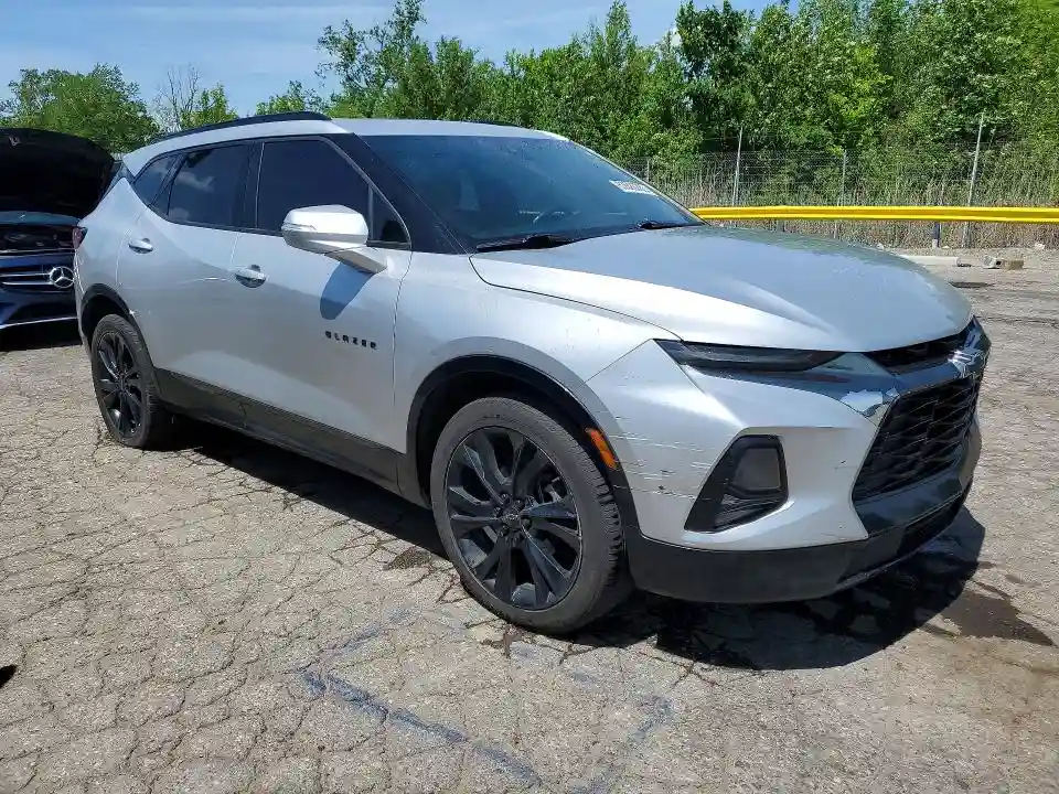 3GNKBKRS1LS642640 2020 CHEVROLET BLAZER-3