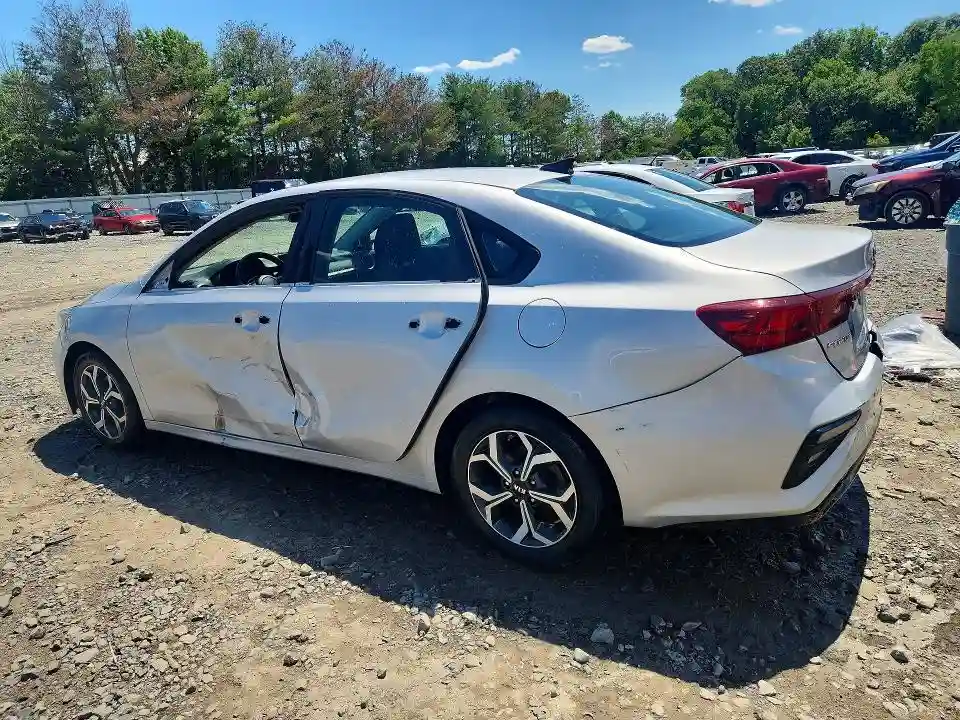 3KPF24AD9ME328530 2021 KIA FORTE-1