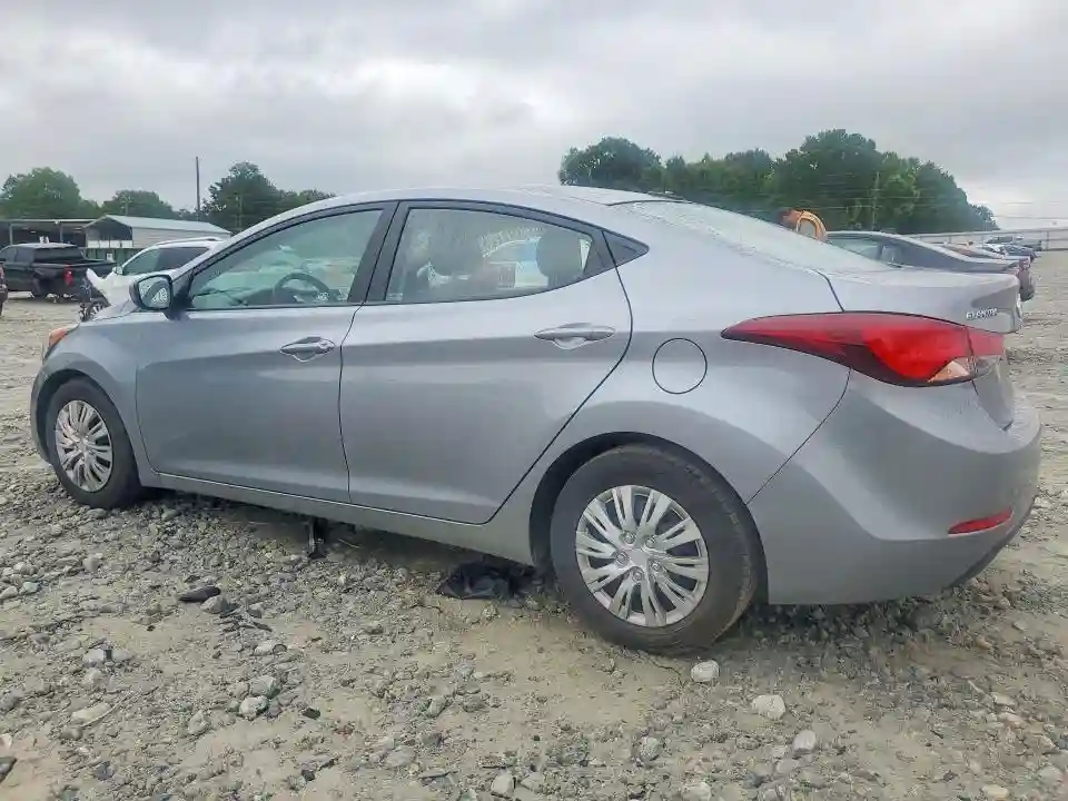 5NPDH4AE0GH686355 2016 HYUNDAI ELANTRA-1