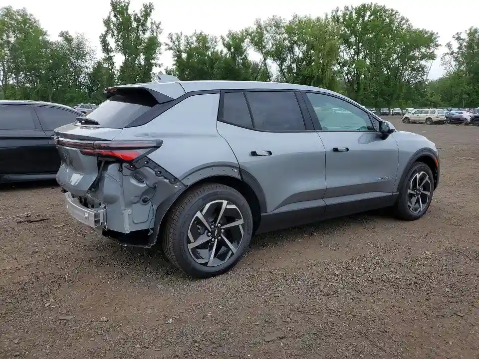 3GN7DMRP2TS108571 2026 CHEVROLET EQUINOX-2