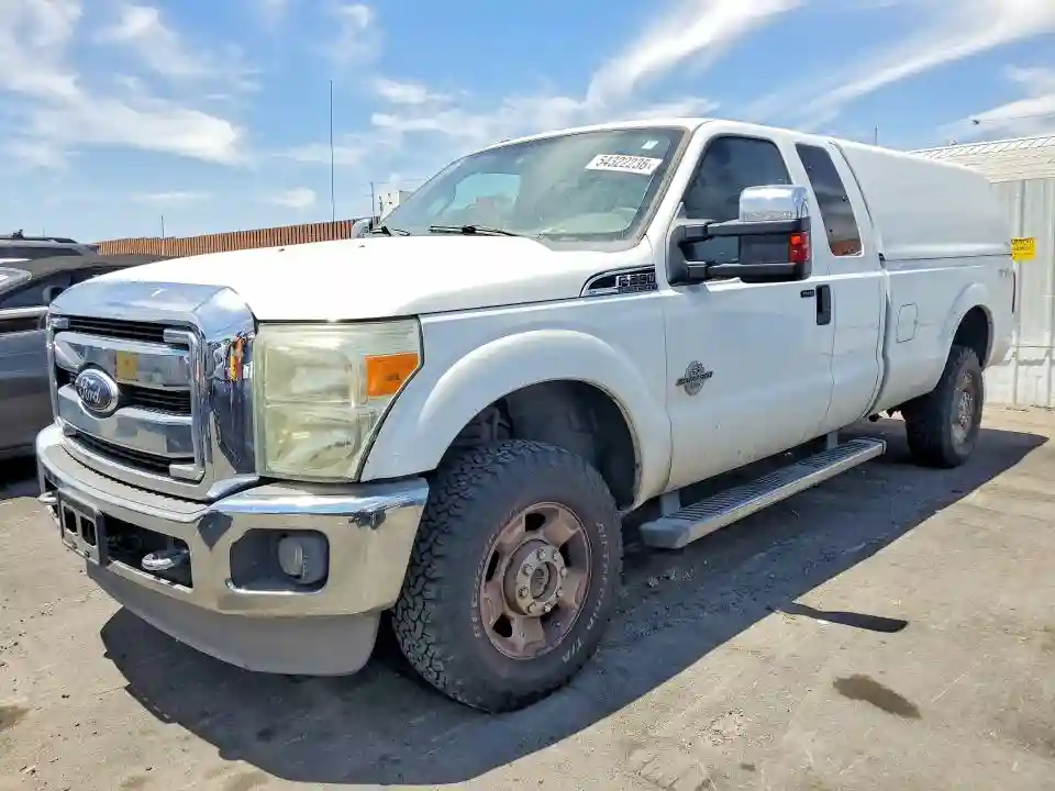 1FT8X3BT4BEA51983 2011 FORD F350-0