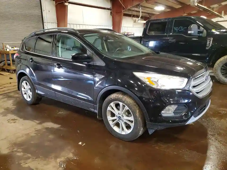 1FMCU9HD0JUC33735 2018 FORD ESCAPE-3