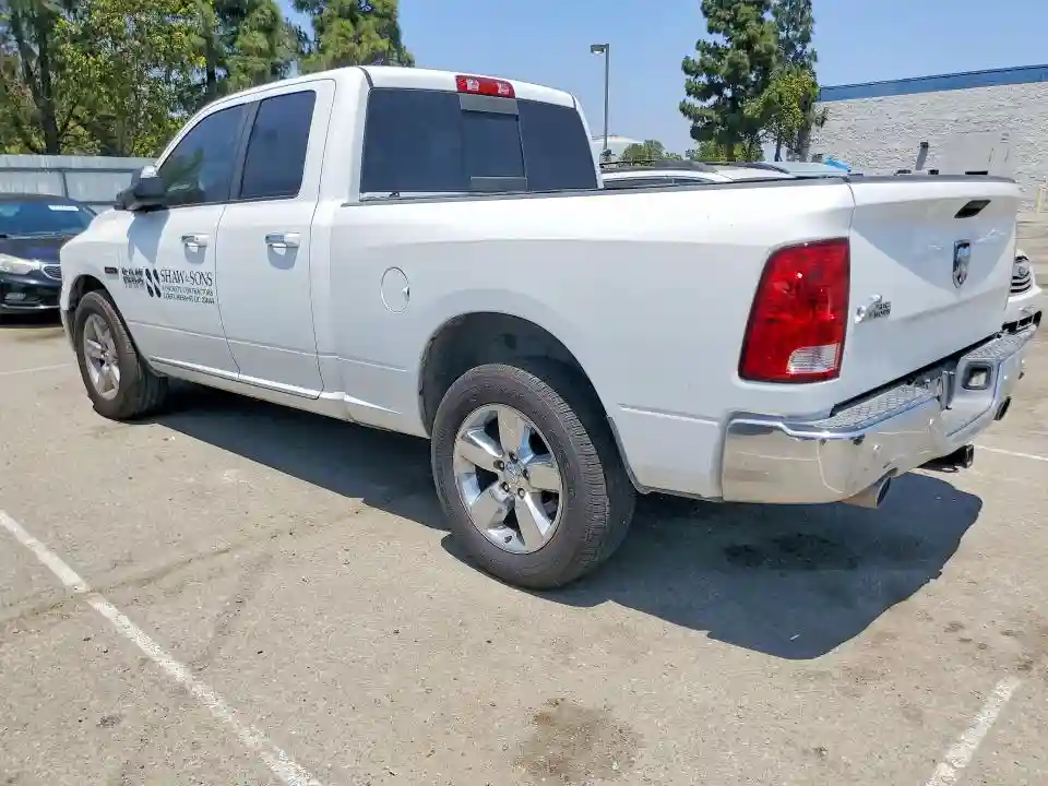 1C6RR6GM3JS229665 2018 RAM 1500-1