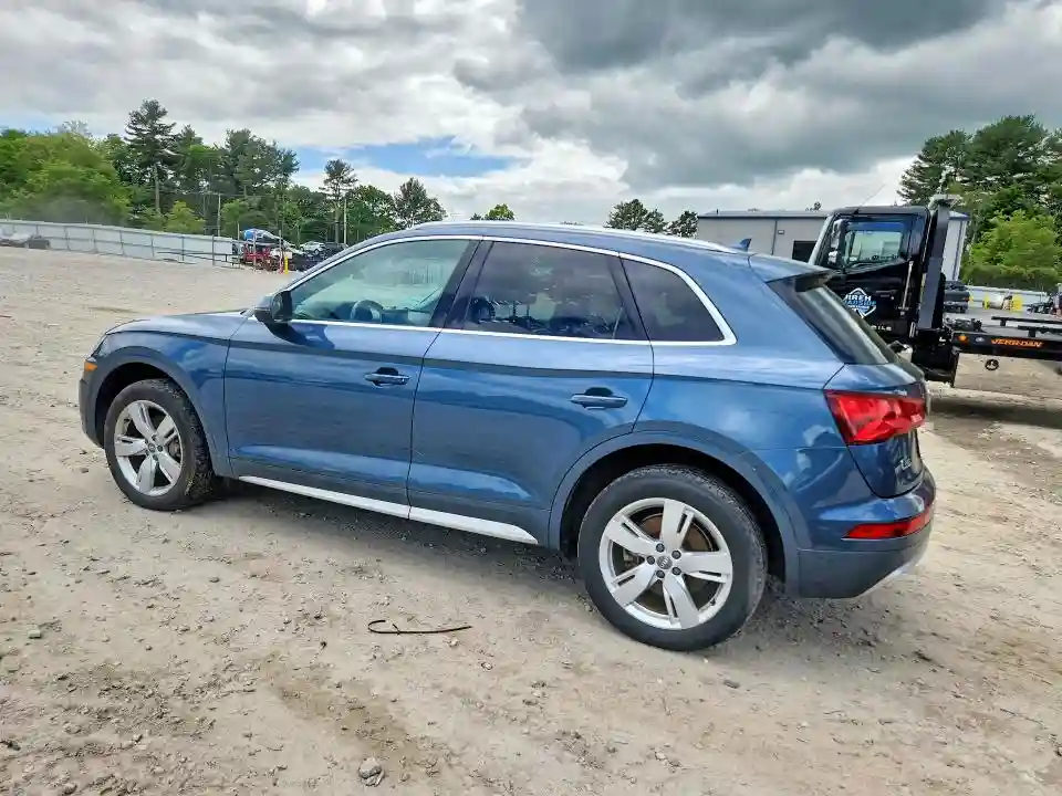WA1BNAFY3J2233965 2018 AUDI Q5-1