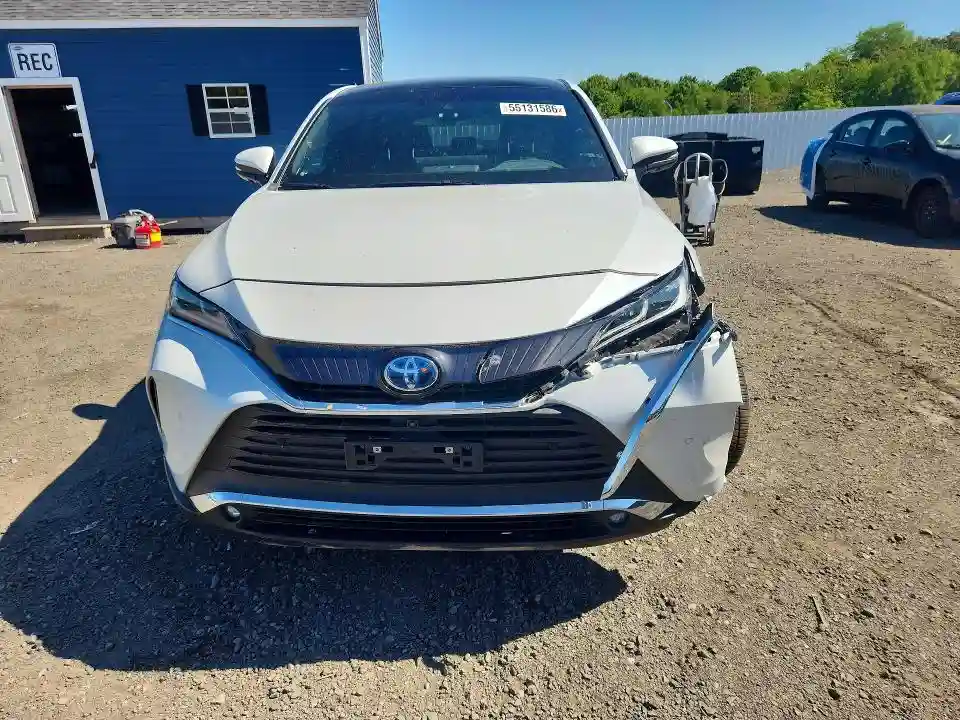 JTEAAAAH2PJ133855 2023 TOYOTA VENZA-4