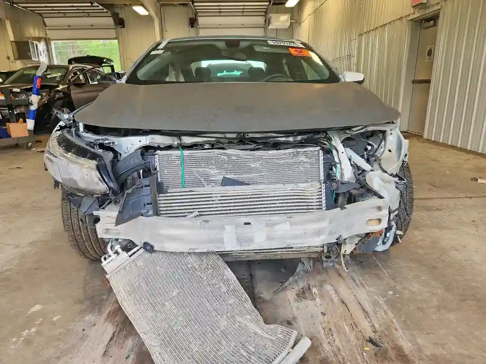 1G1ZE5ST1HF189773 2017 CHEVROLET MALIBU-4