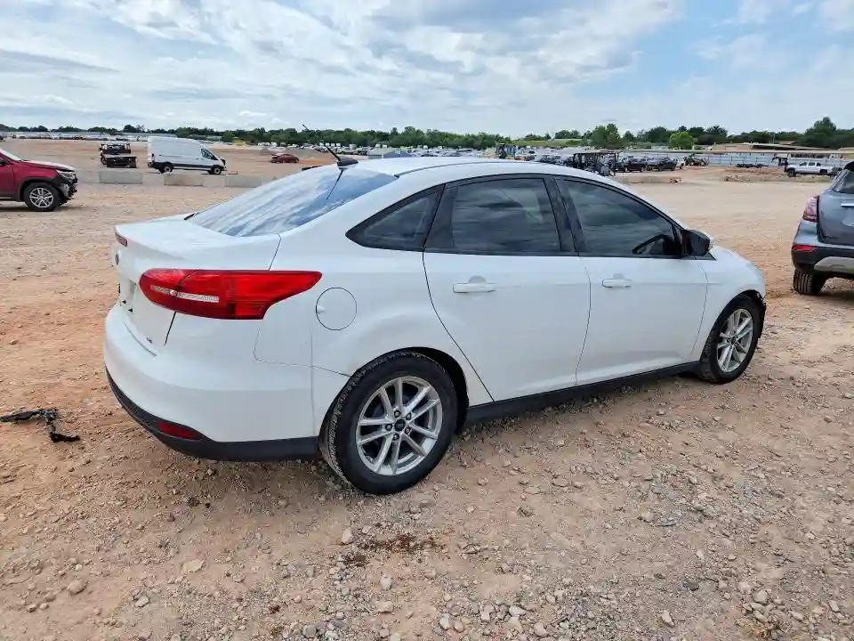1FADP3F25HL290730 2017 FORD FOCUS-2