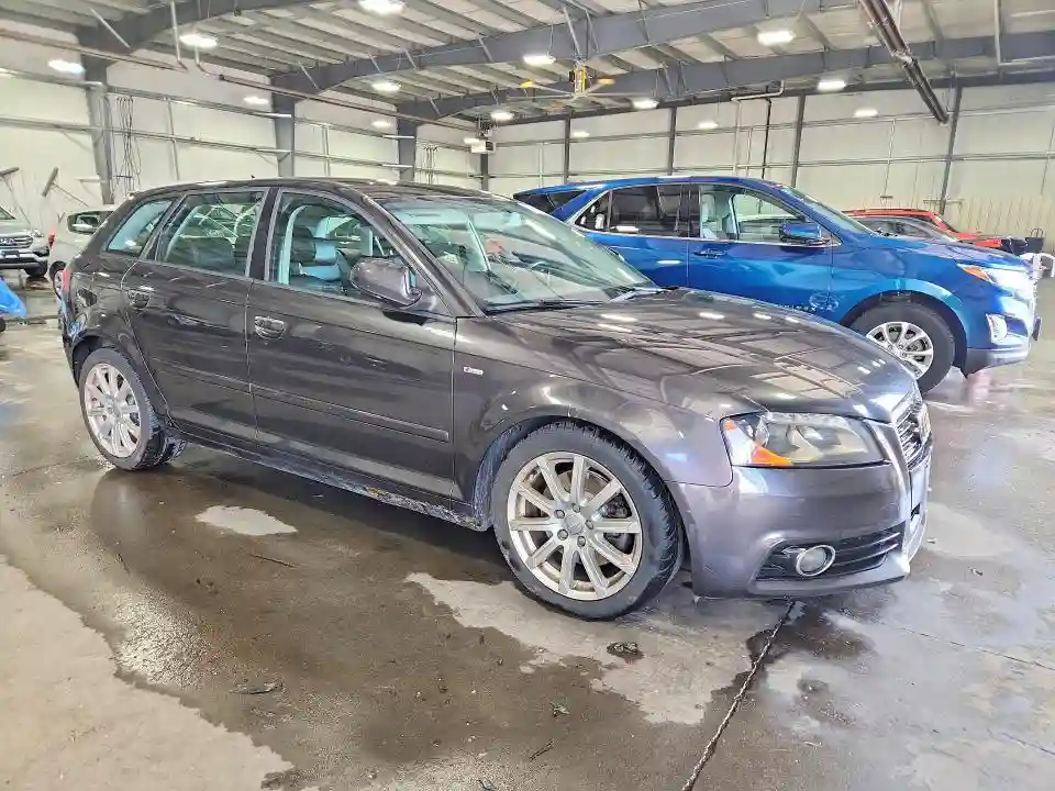 WAUMFAFM9BA099945 2011 AUDI A3-3