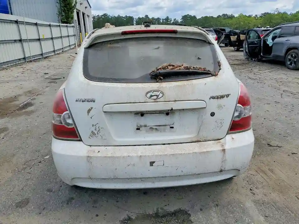 KMHCM3AC1BU186571 2011 HYUNDAI ACCENT-5