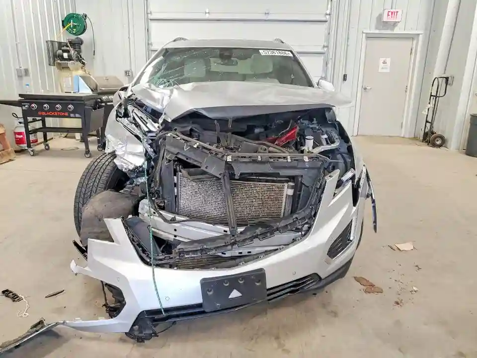 1GYKNGRS2LZ173522 2020 CADILLAC XT5-4