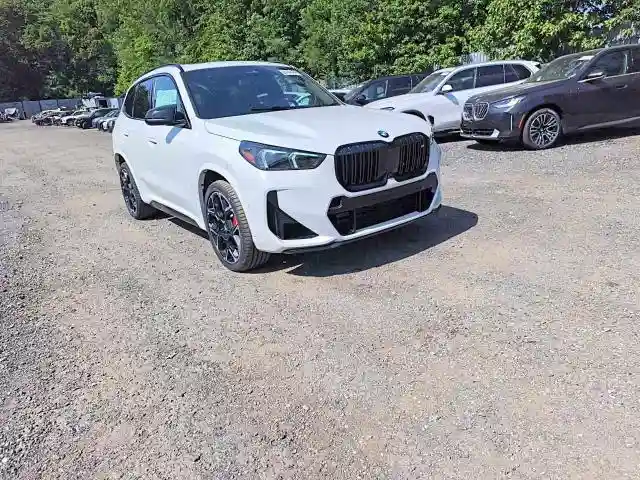 WBX13EF09T5562392 2026 BMW X1-2