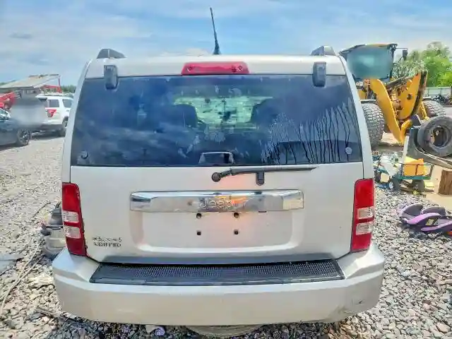 1J4PN5GK0BW581899 2011 JEEP LIBERTY-5