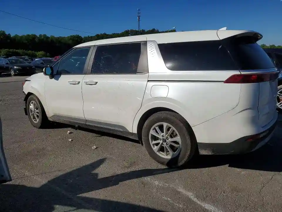 KNDNB4H39P6282989 2023 KIA CARNIVAL L-1