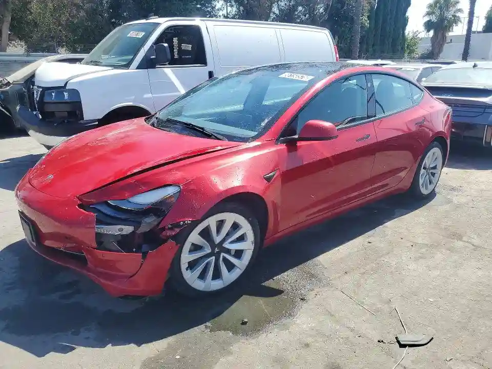 5YJ3E1EA8NF371051 2022 TESLA MODEL 3-0