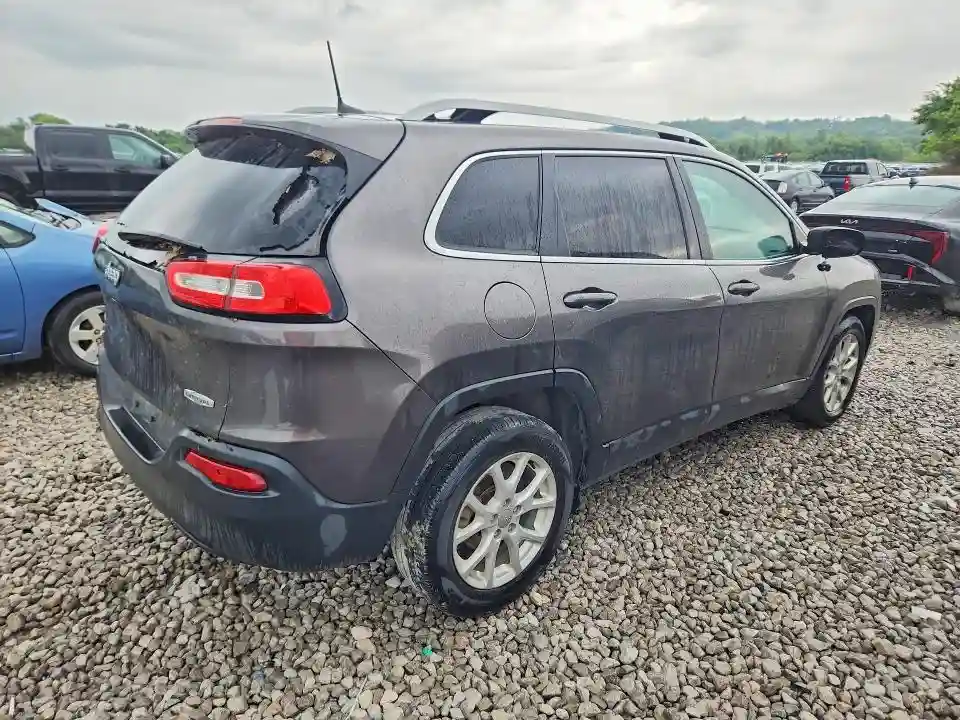 1C4PJLCB8GW136586 2016 JEEP GRAND CHEROKEE-2