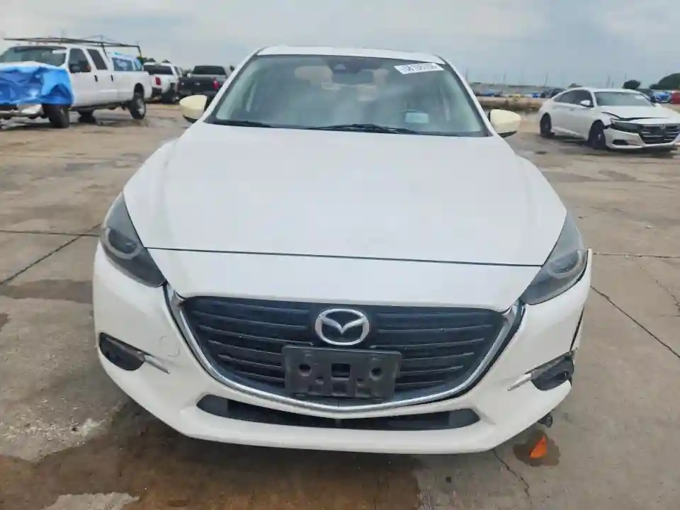 3MZBN1W30HM140136 2017 MAZDA 3-4