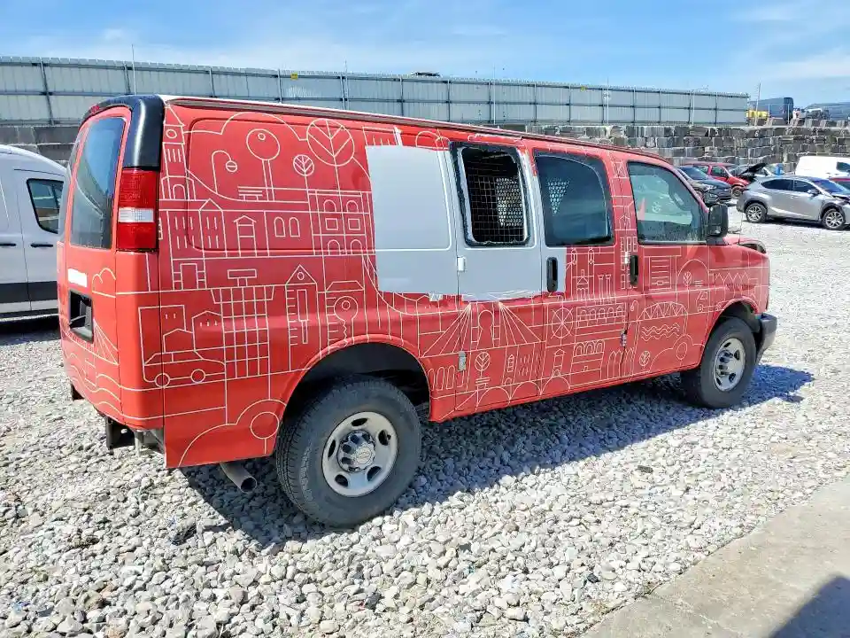 1GCWGAFP7N1197086 2022 CHEVROLET EXPRESS-2