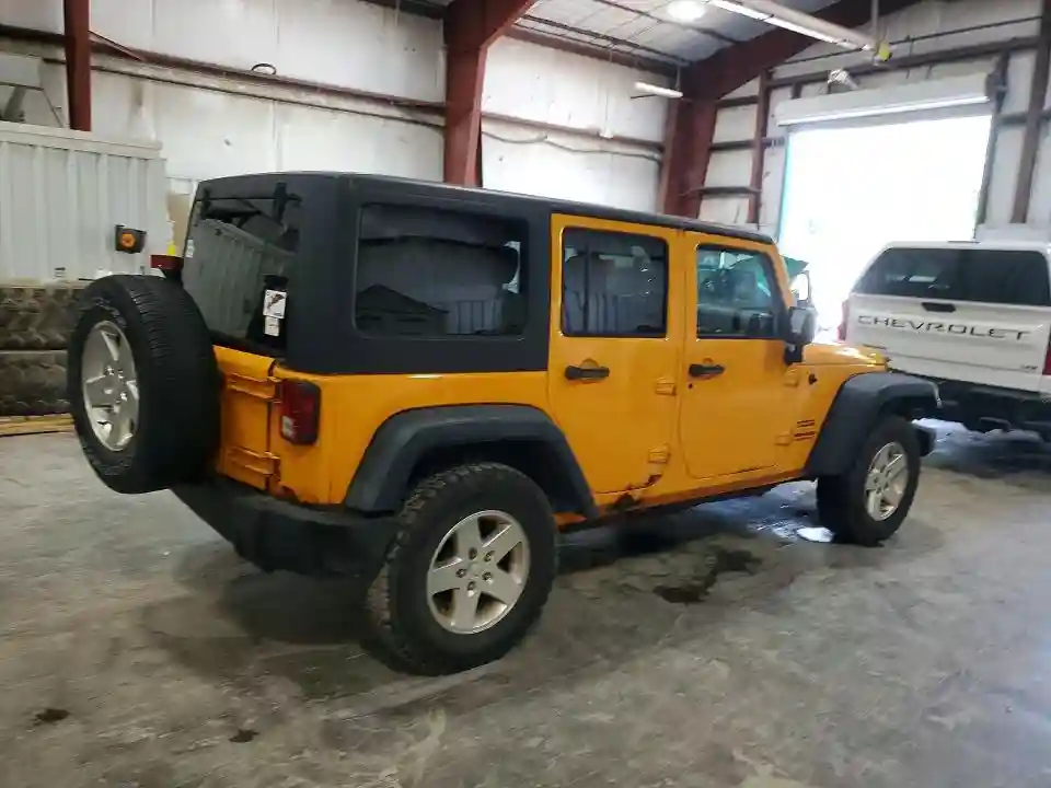 1C4BJWDG3DL557117 2013 JEEP WRANGLER-2