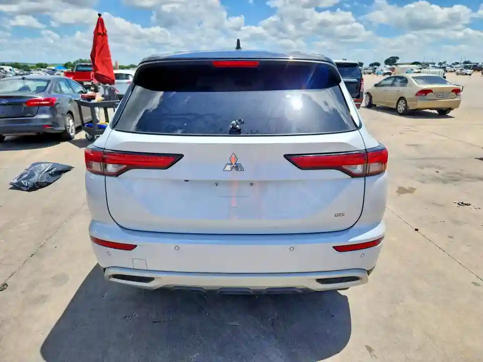 JA4J3UA83NZ009702 2022 MITSUBISHI OUTLANDER-5