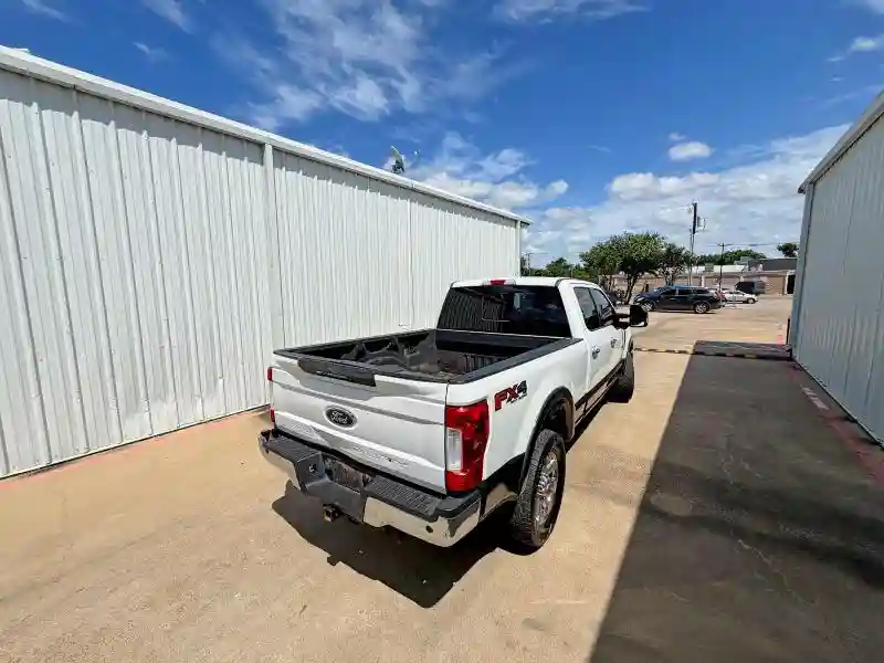 1FT7W2BT0HEB94950 2017 FORD F250-3