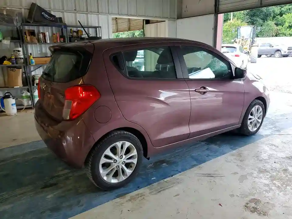 KL8CD6SA5MC733412 2021 CHEVROLET SPARK-2