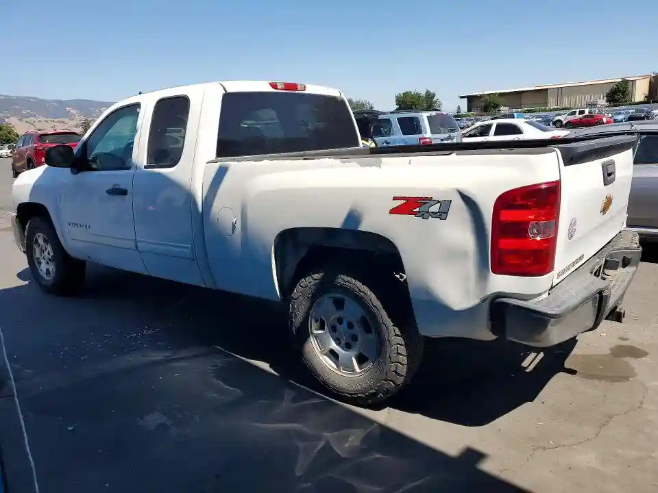 1GCRKSE73DZ127443 2013 CHEVROLET ALL MODELS-1