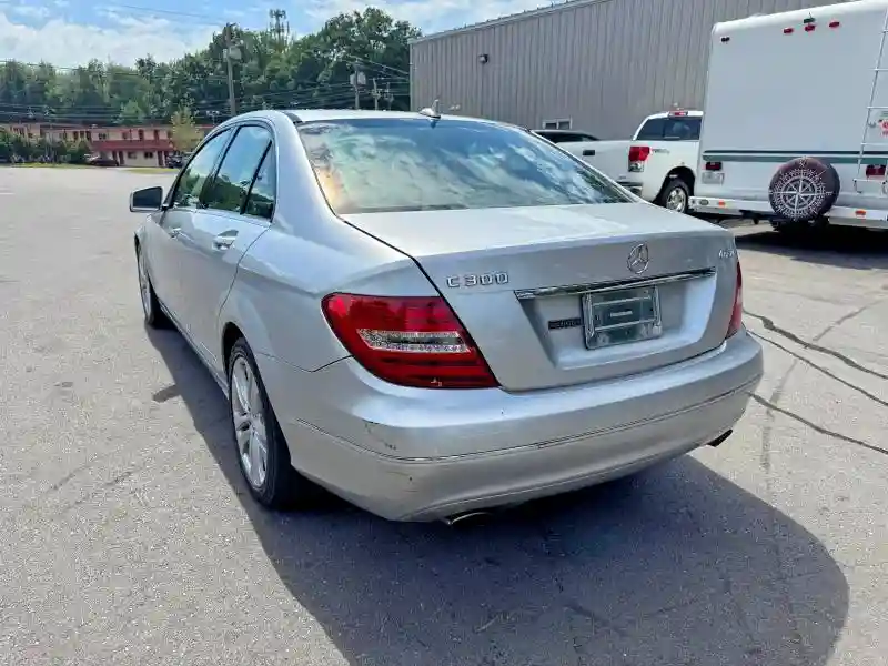 WDDGF8AB7EG239514 2014 MERCEDES-BENZ C-CLASS-1