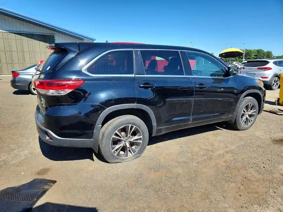 5TDBZRFH7JS898904 2018 TOYOTA HIGHLANDER-2