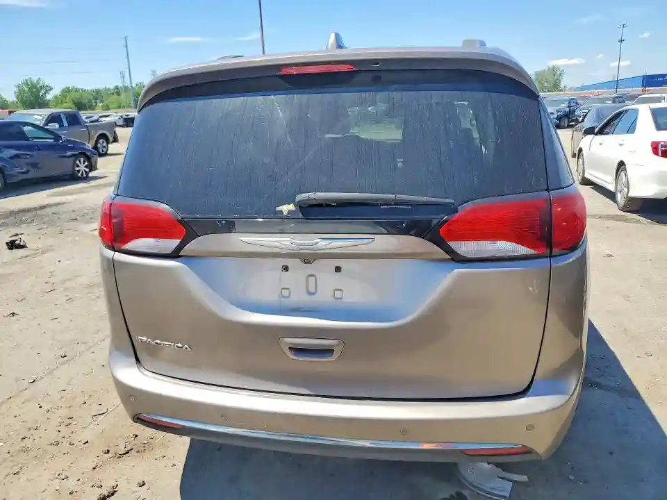 2C4RC1EG5HR695605 2017 CHRYSLER PACIFICA-5