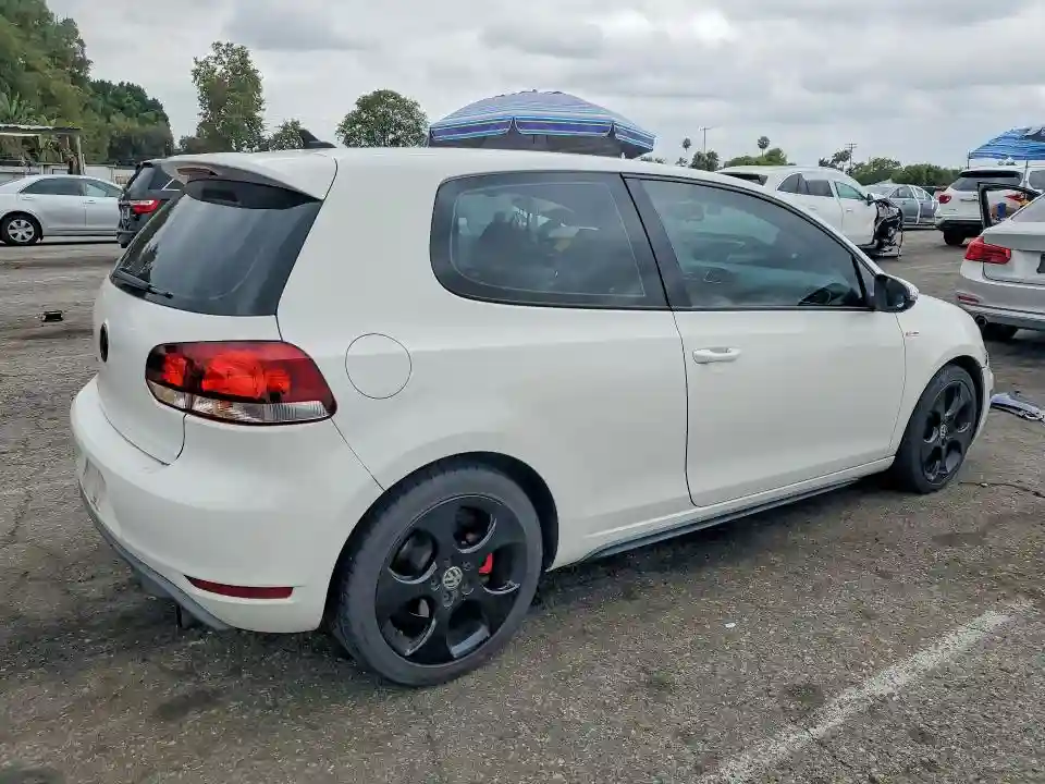 WVWFD7AJ1AW273879 2010 VOLKSWAGEN GTI-2