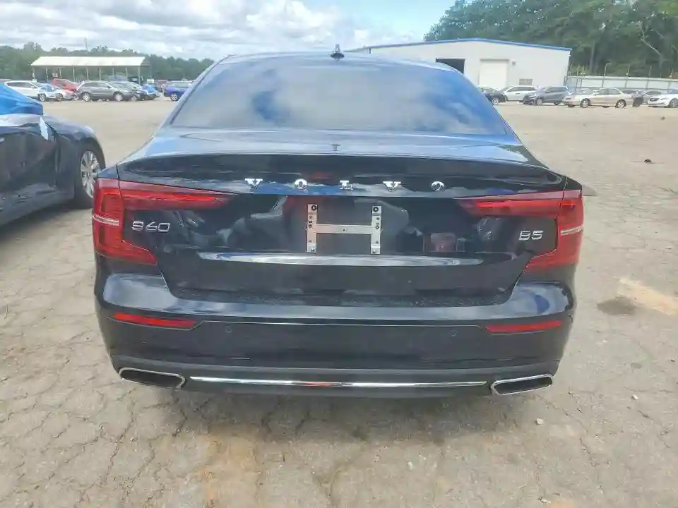 7JRL12FL2NG160307 2022 VOLVO S60-5