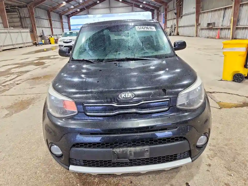 KNDJP3A55J7602994 2018 KIA SOUL-4