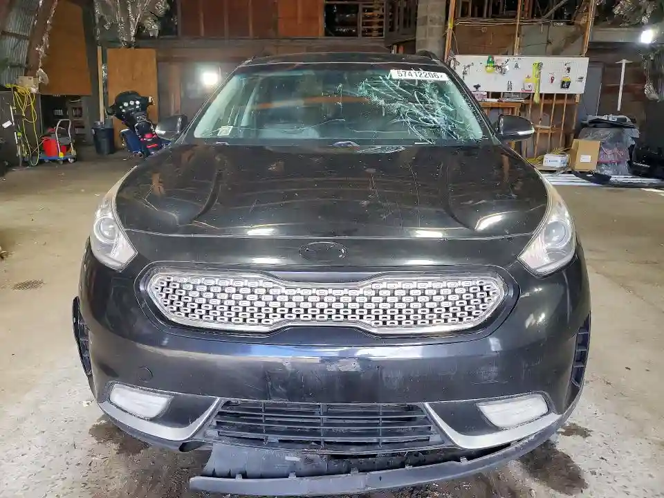 KNDCC3LCXH5073015 2017 KIA NIRO-4