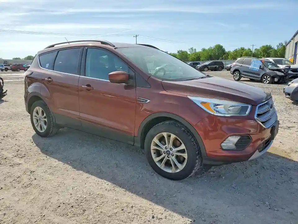 1FMCU9GD1JUB33760 2018 FORD ESCAPE-3