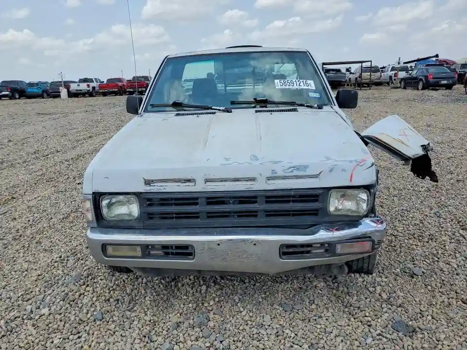1N6ND11S8JC328103 1988 NISSAN D21-4