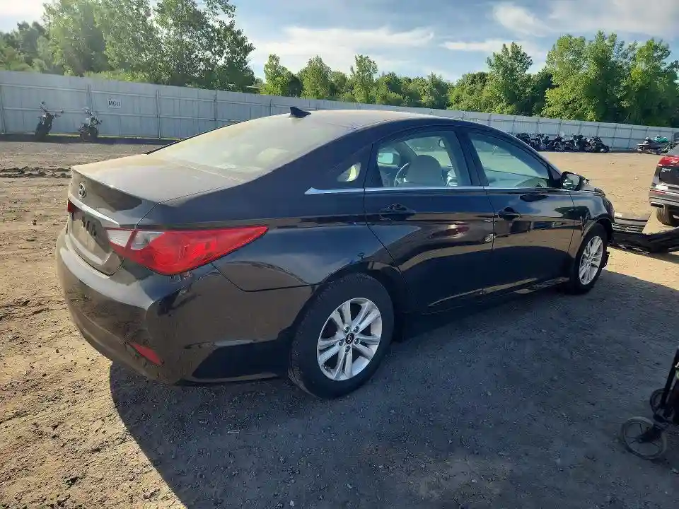 5NPEB4AC3EH898720 2014 HYUNDAI SONATA-2
