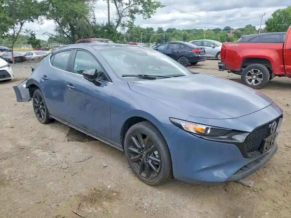 JM1BPBLL7T1868842 2026 MAZDA 3-3