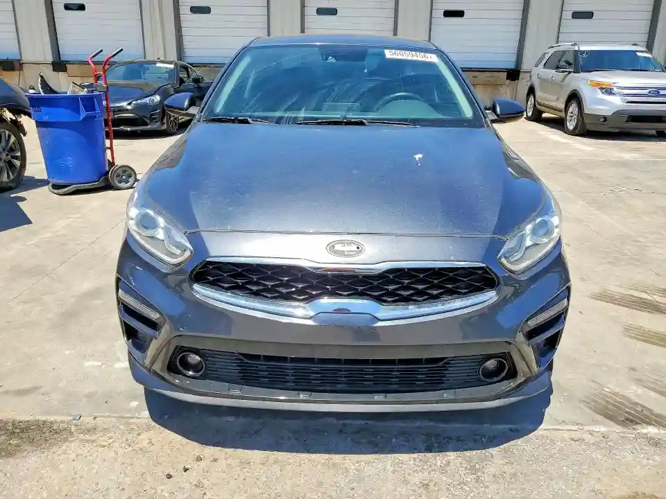 3KPF34AD8KE072696 2019 KIA FORTE-4