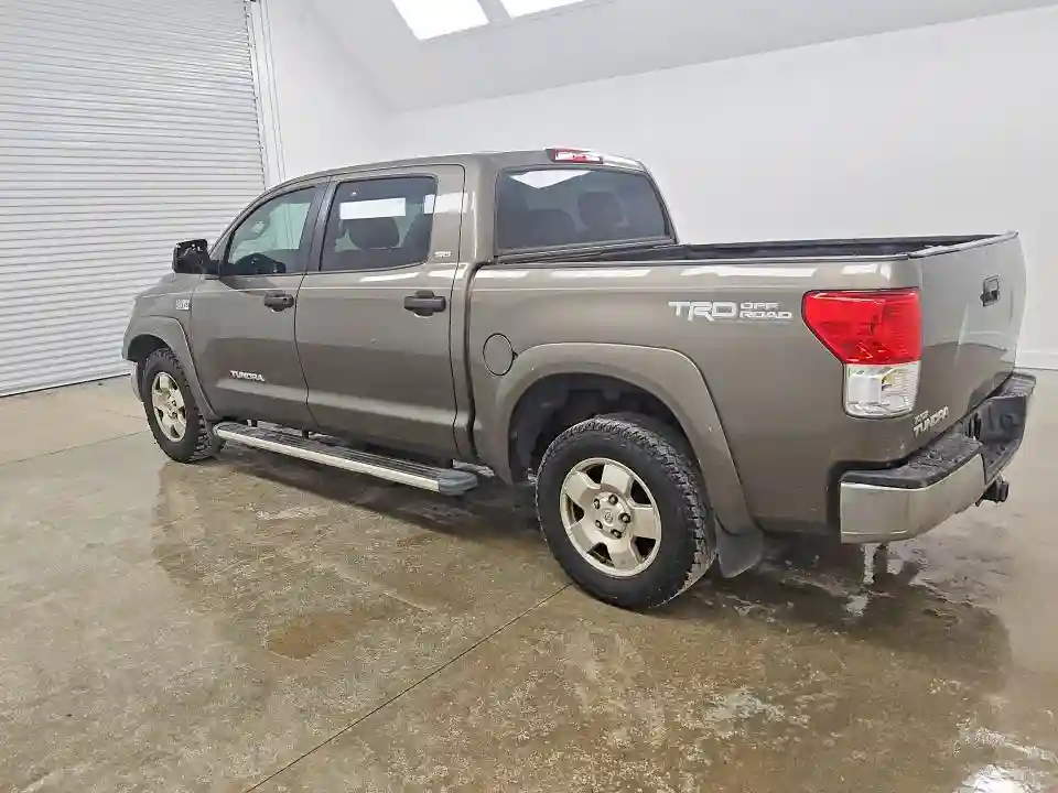 5TFEY5F12BX108738 2011 TOYOTA TUNDRA-1
