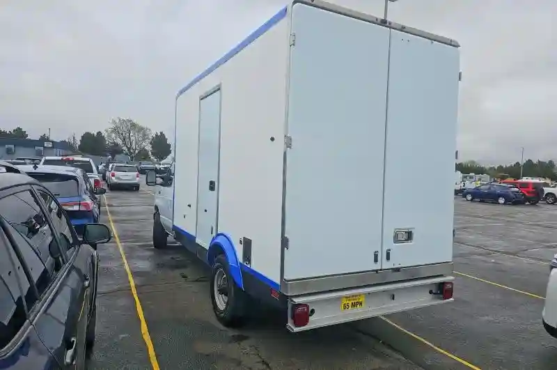 1FDWE3FN0RDD00655 2024 FORD ECONOLINE-2