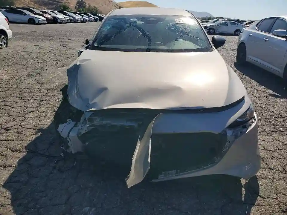 JM1BPAKM1S1752832 2025 MAZDA 3 SELECT S-4