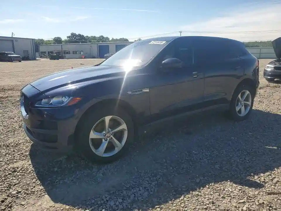 SADCJ2GX4JA236739 2018 JAGUAR F-PACE-0