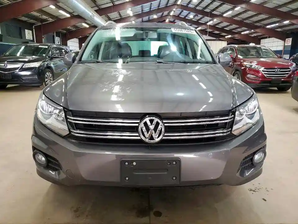 WVGBV7AX5FW586596 2015 VOLKSWAGEN TIGUAN-4