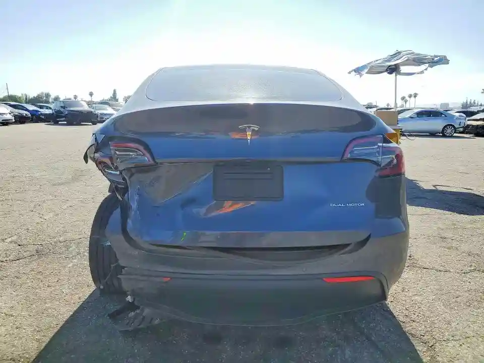 7SAYGDEE6NA020725 2022 TESLA MODEL Y-5