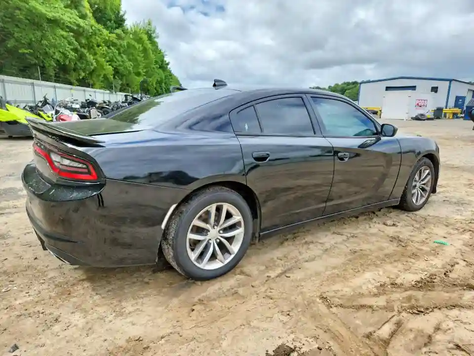 2C3CDXHG3GH277313 2016 DODGE CHARGER-2